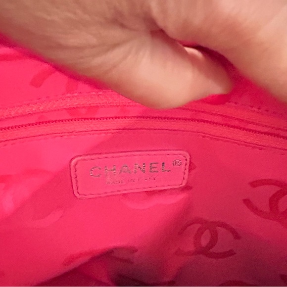 Chanel Cambon Line Lambskin Tote Gorgeous Authentic - Picture 11 of 16